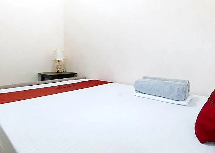 Reddoorz @ Caberto Mansion De Condotel * مانيلا