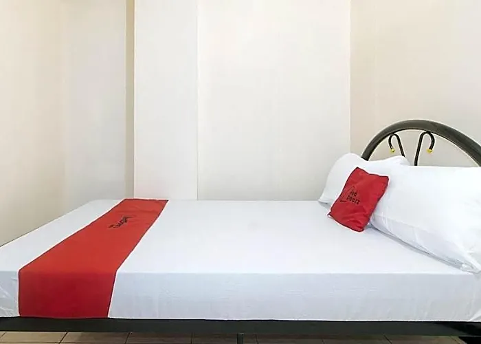 فندق Reddoorz @ Caberto Mansion De Condotel مانيلا