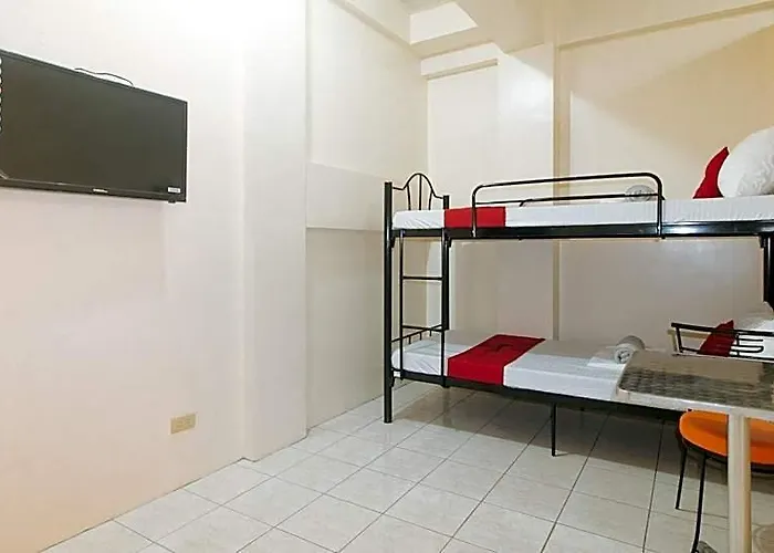 Reddoorz @ Caberto Mansion De Condotel مانيلا