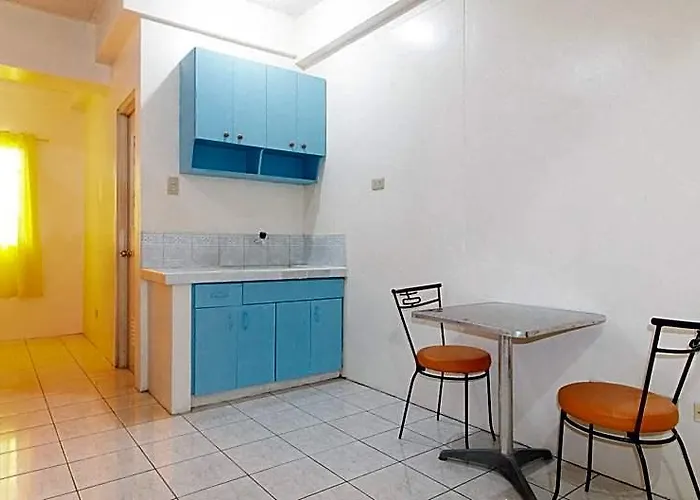 Reddoorz @ Caberto Mansion De Condotel